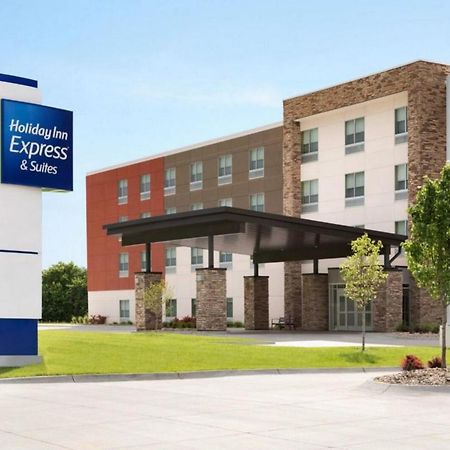 Holiday Inn Express & Suites Reedsburg - Dells Area By Ihg ภายนอก รูปภาพ