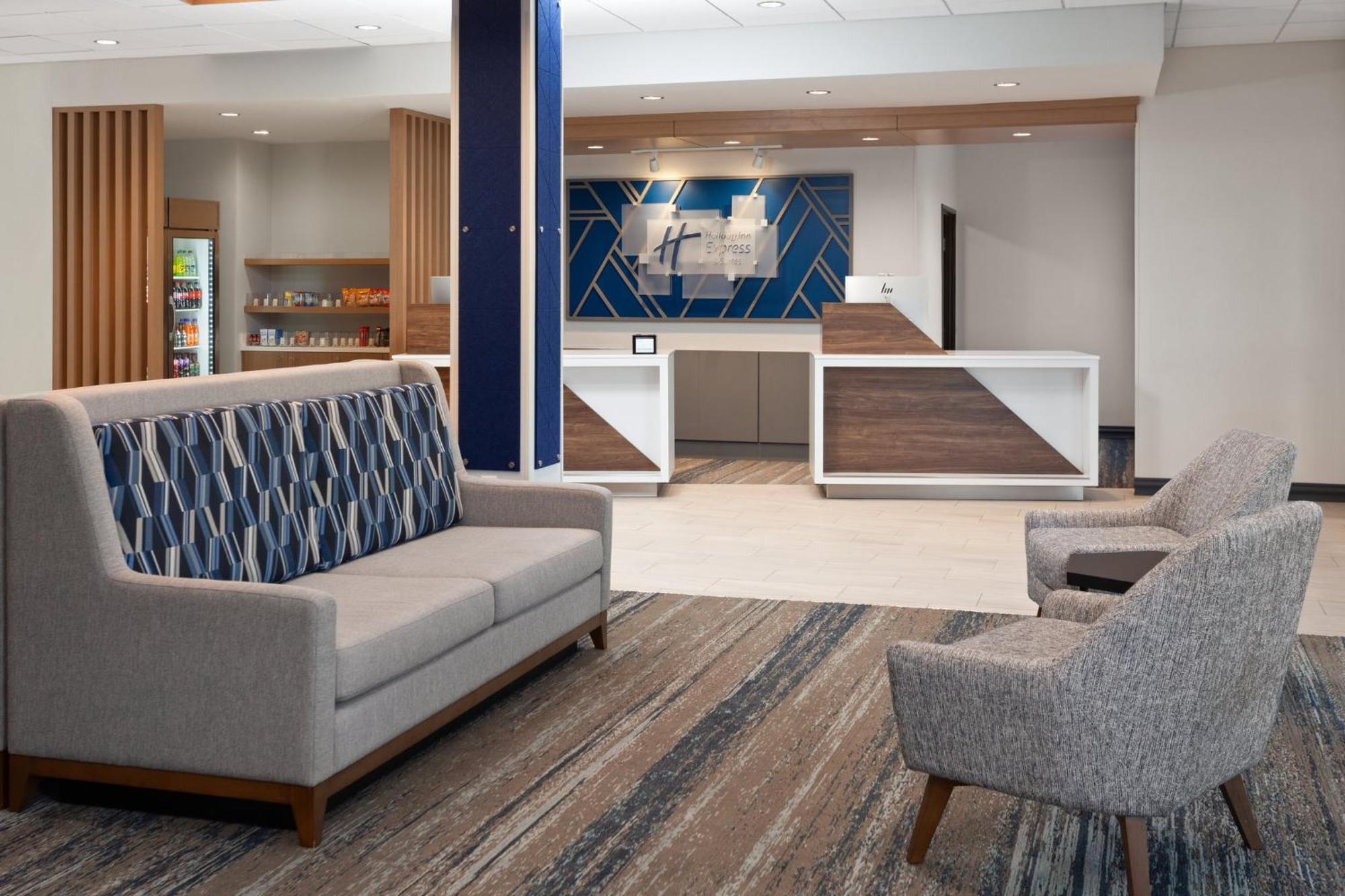 Holiday Inn Express & Suites Reedsburg - Dells Area By Ihg ภายนอก รูปภาพ