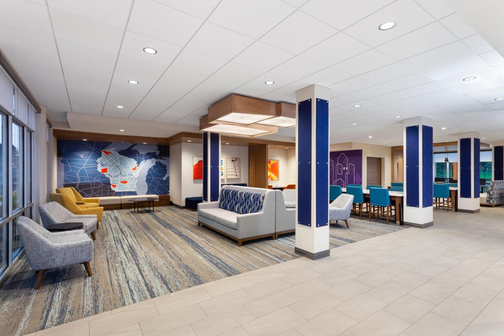 Holiday Inn Express & Suites Reedsburg - Dells Area By Ihg ภายนอก รูปภาพ
