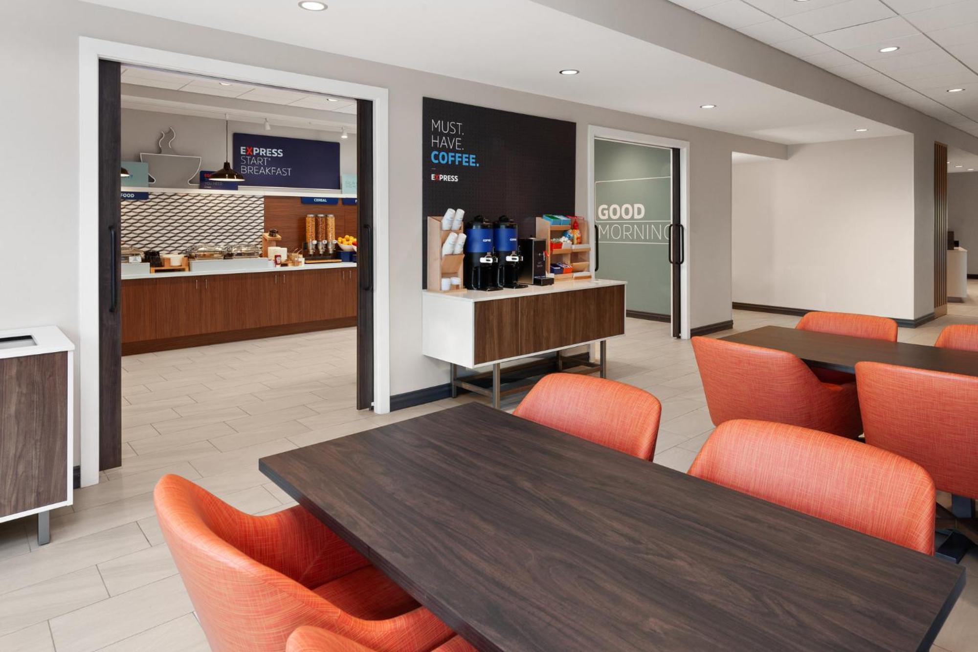 Holiday Inn Express & Suites Reedsburg - Dells Area By Ihg ภายนอก รูปภาพ