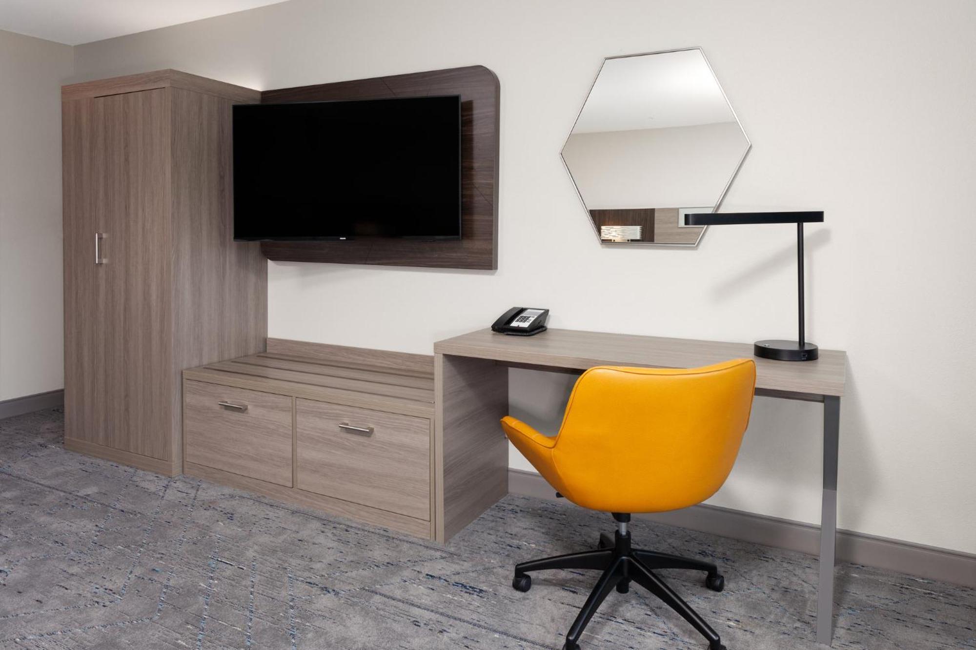 Holiday Inn Express & Suites Reedsburg - Dells Area By Ihg ภายนอก รูปภาพ