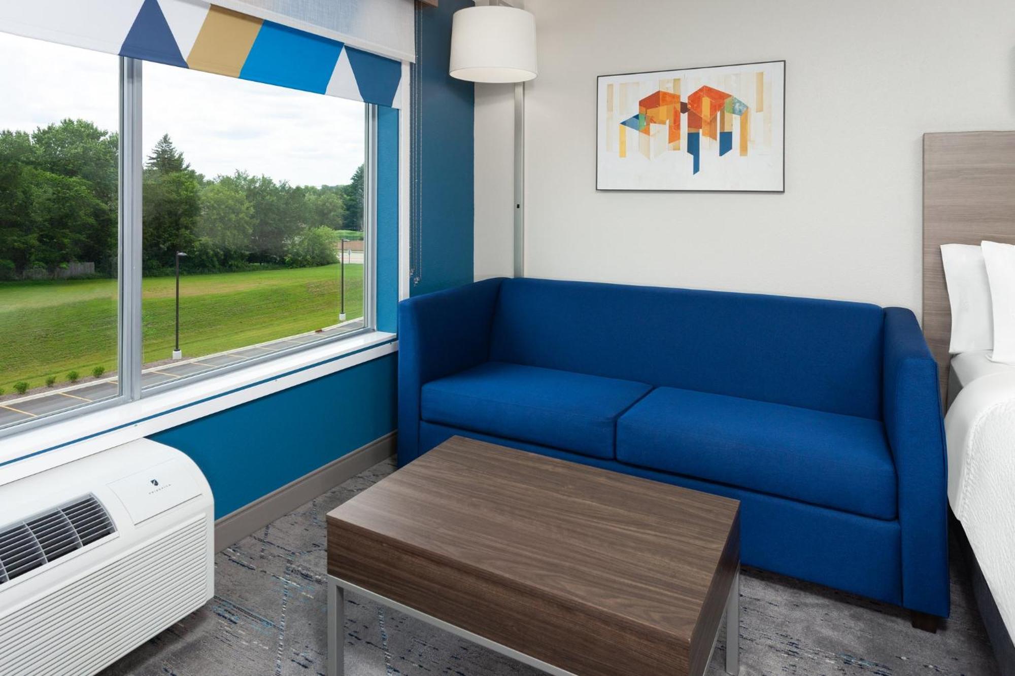 Holiday Inn Express & Suites Reedsburg - Dells Area By Ihg ภายนอก รูปภาพ