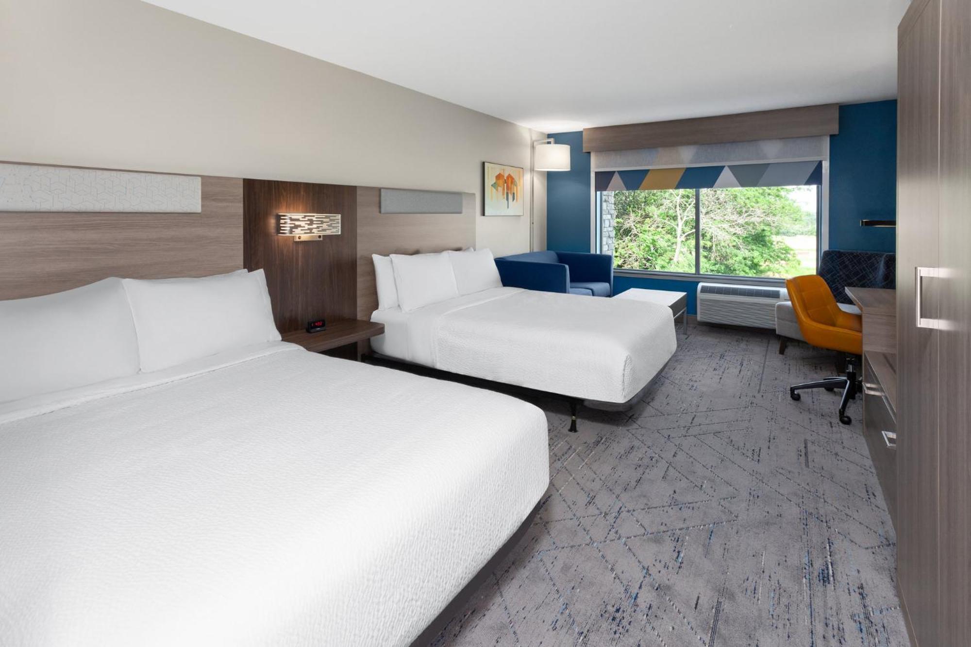 Holiday Inn Express & Suites Reedsburg - Dells Area By Ihg ภายนอก รูปภาพ